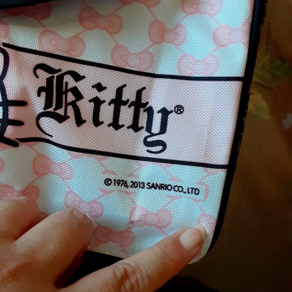 TupperWare Hello Kitty pink and brown big insulated shoulder tote diaper bag - Picture 3 of 9